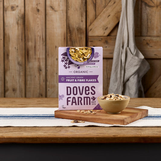 Doves Farm Organic Ancient Grain Fruit & Fibre Flakes 375g